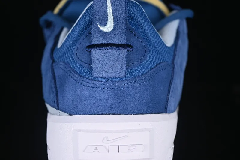 All categories Nk SB Dunk series Nk SB Dunk Low low-top sneakers Nk SB Day One Nike low-top casual sneakers FN4210-400